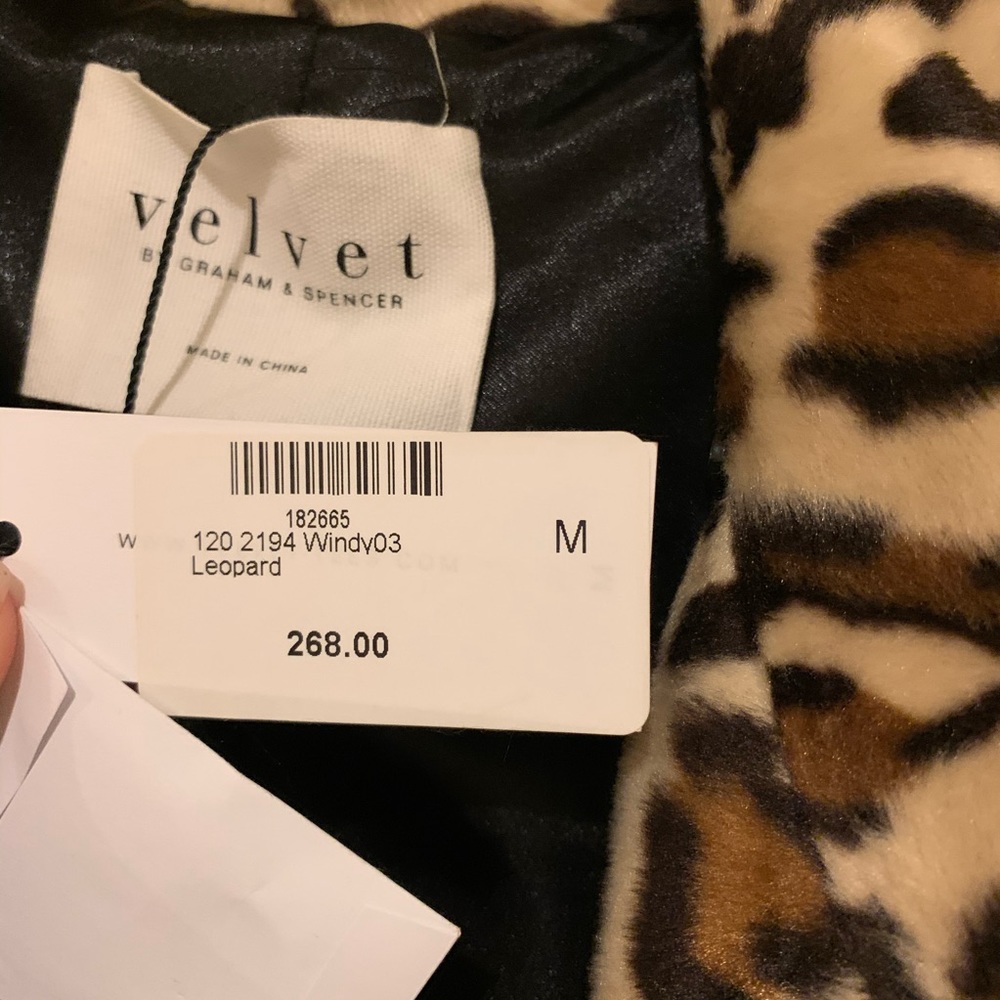 Leopard Jacket - Picture 2 of 3